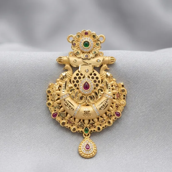 Gold_Copper_Kundan_Stone_Traditional_Pendant_For_Women