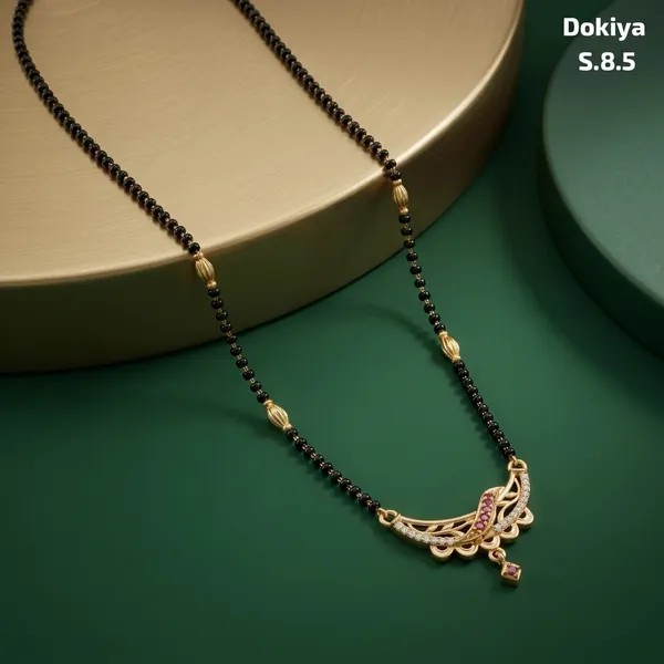 M_icro_Gold_Copper_Classic_Black_Beaded_Mangalsutra_For_Women