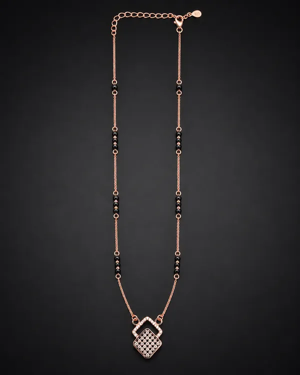 NAYU_Rose_Gold_Sparkling_Stone_Mangalsutra