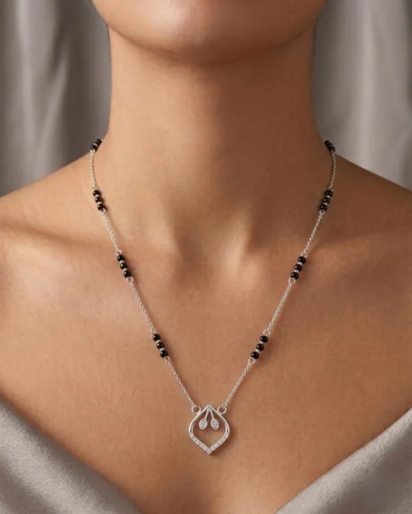 NAYU_Divine_Charm_925_Silver_Mangalsutra