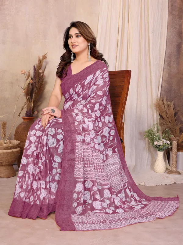 Printed_Daily_Wear_Chiffon_Saree_(Pink)