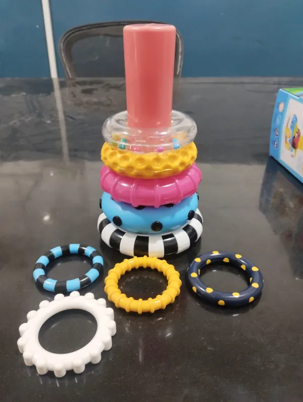 Multicolor_Abs_Plastic_Stacking_Toy_For_Children