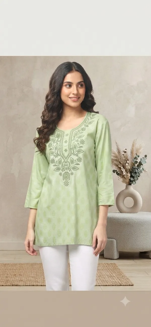Pista_Green_Leaf_Embroidered_Short_Kurti