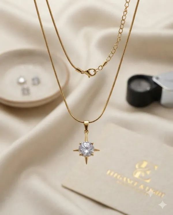 Gold_Finished_Compass_Crystal_Pendant_Minimalist_Necklace
