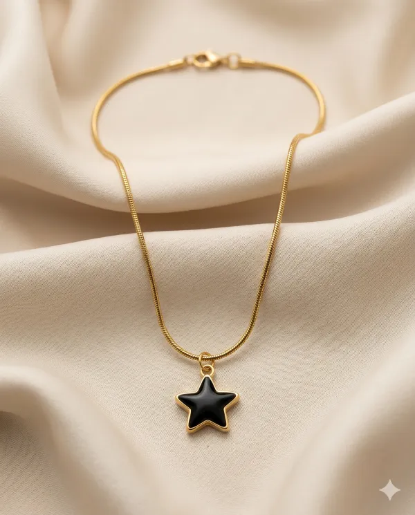 Gold_Finished_Black_Star_Minimalist_Pendant_Snake_Necklace