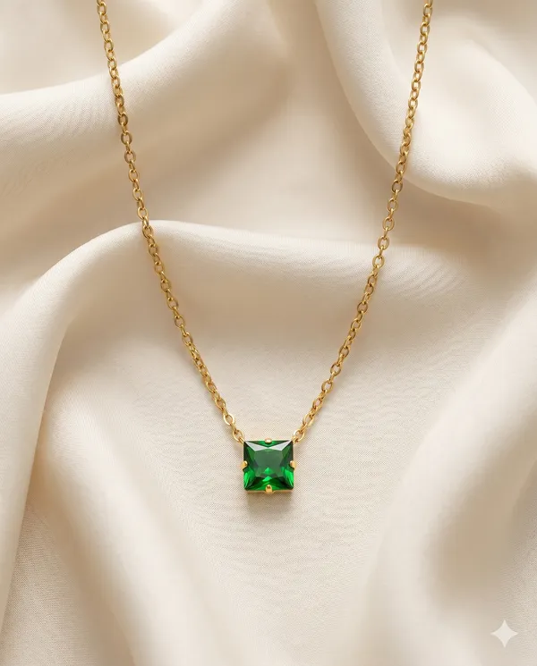 Gold_Finished_Emerald_Solitaire_Pendant_Necklace_for_Women