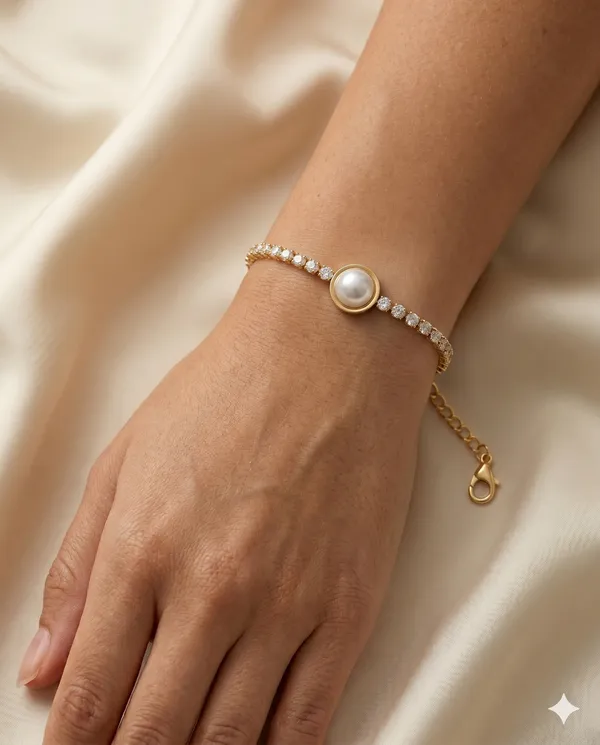Gold_Finished_Pearl_Centerpiece_Tennis_Bracelet