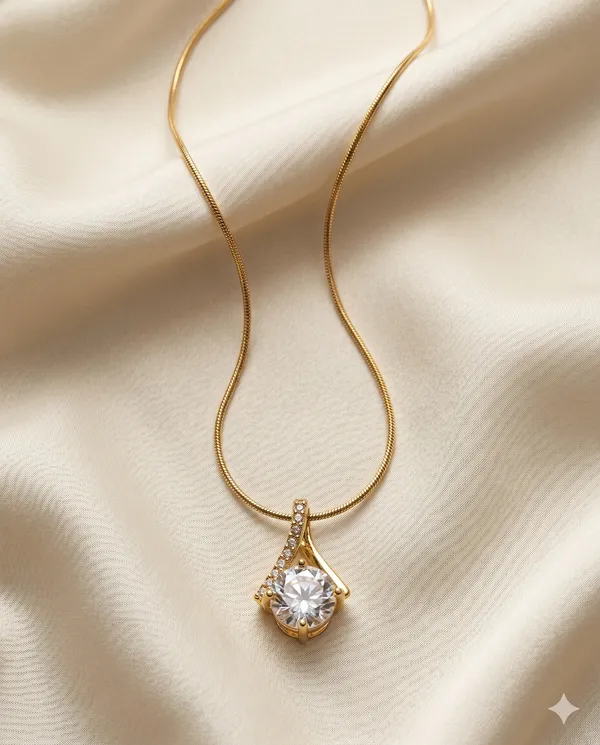 Gold_Finished_Round_Crystal_Pendant_Minimalist_Snake_Necklace