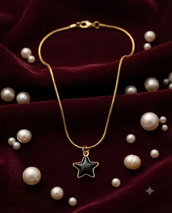 Gold_Finished_Black_Star_Minimalist_Pendant_Snake_Necklace