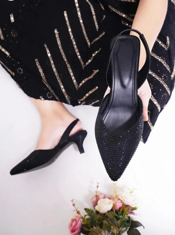 Black_Patent_Leather_Embellished_Slingback_Kitten_Heels_For_Women