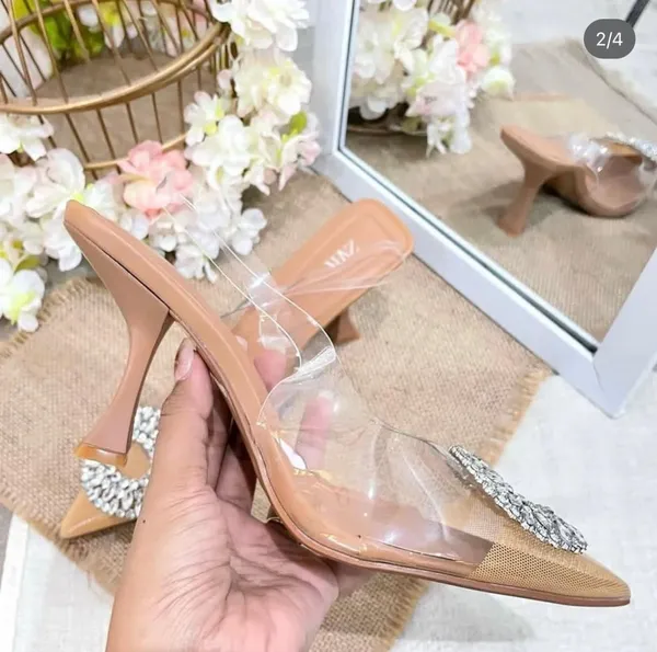Nude_Transparent_Crystal_Embellished_Pointed_Toe_Heels_For_Women