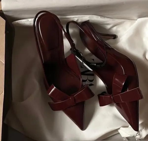 Burgundy_Patent_Leather_Bow_Accent_Pointed_Toe_Heels_For_Women