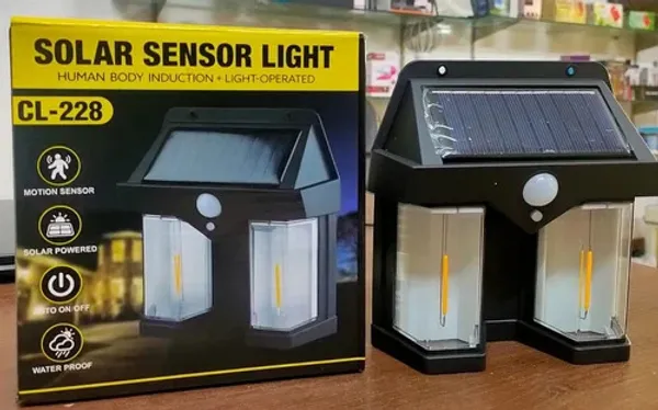 Solar_Powered_Motion_Sensor_Wall_Light_With_E26_Bulb