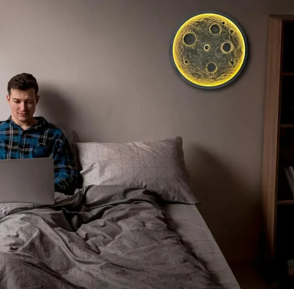 Moon_Design_Led_Wall_Light_With_Remote_Control