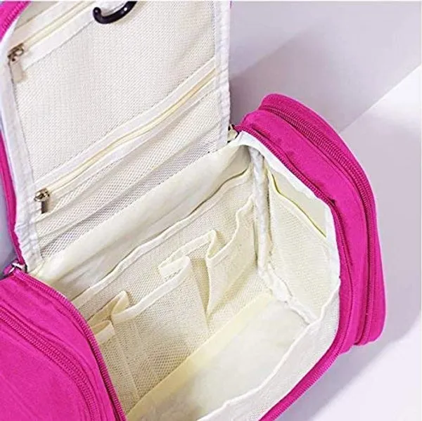 Hanging_Toiletry_Bag