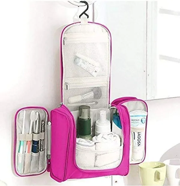 Hanging_Toiletry_Bag