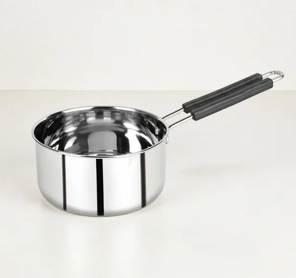 Stainless_Steel_Sauce_Pan_With_Bakelite_Handle