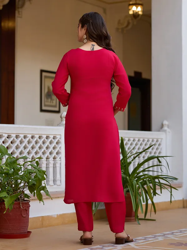 Neeva_store_Viscose_Red_Color_Kurta_Suit_Set