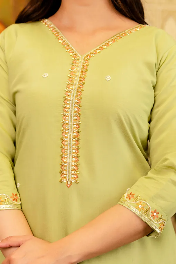 Neeva_store_Viscose_Lemon_Color_Kurta_Suit_Set