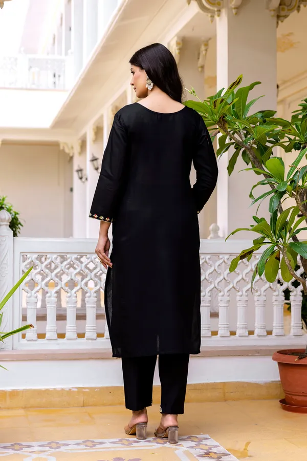 Neeva_store_Viscose_Black_Color_Kurta_Suit_Set