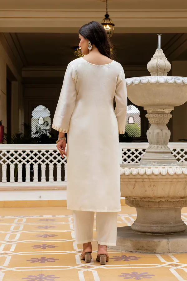 Neeva_store_Viscose_White_Color_Kurta_Suit_Set