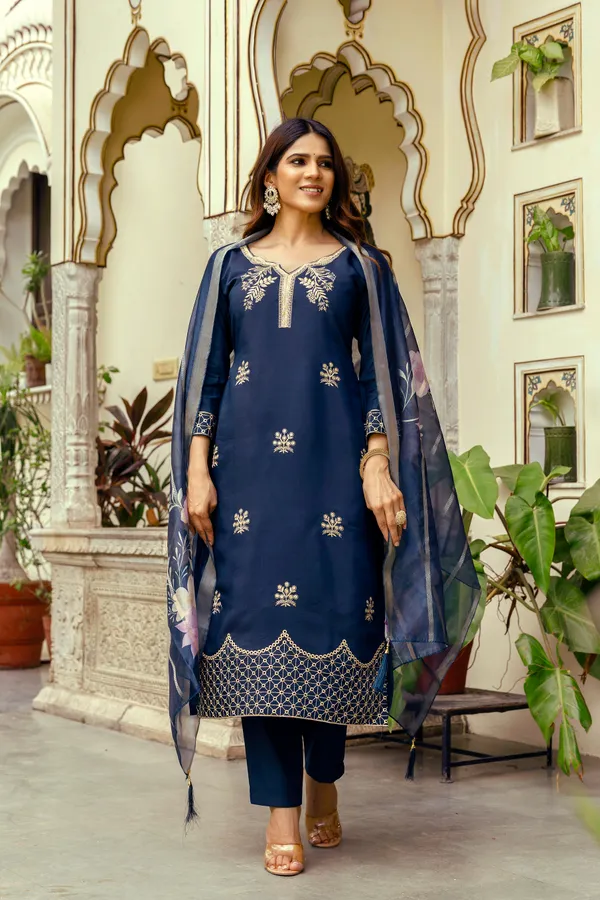 Neeva_store_Viscose_Navy_Color_Kurta_Suit_Set