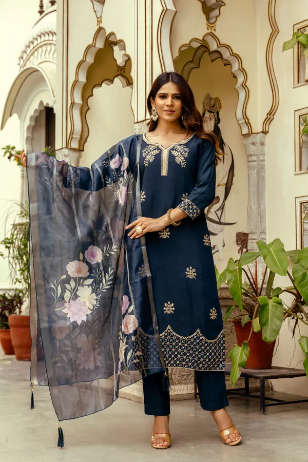Neeva_store_Viscose_Navy_Color_Kurta_Suit_Set