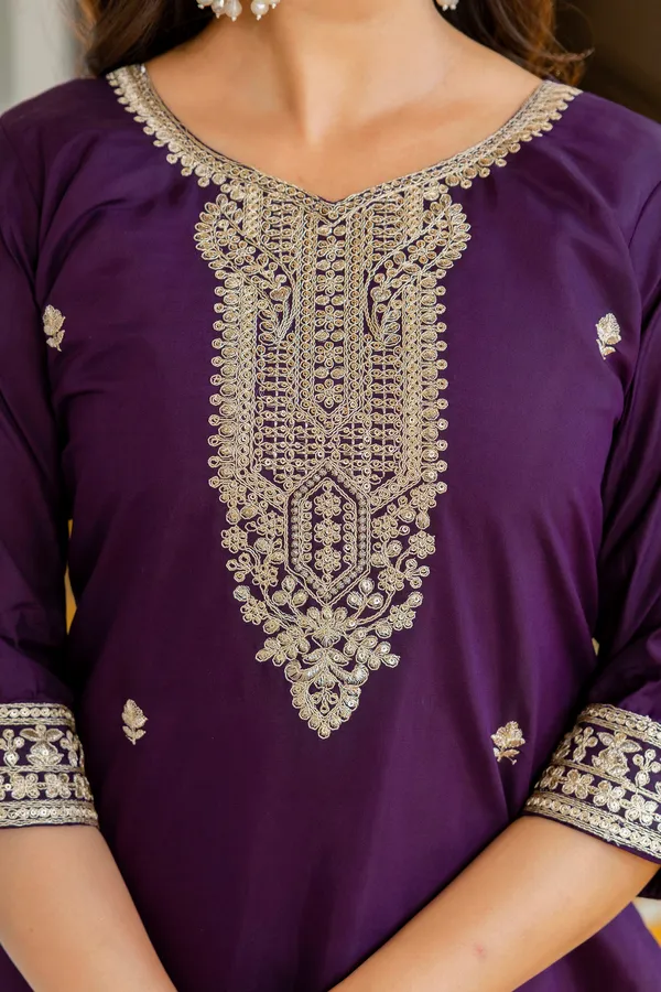 Neeva_store_Viscose_Magenta_Color_Kurta_Suit_Set