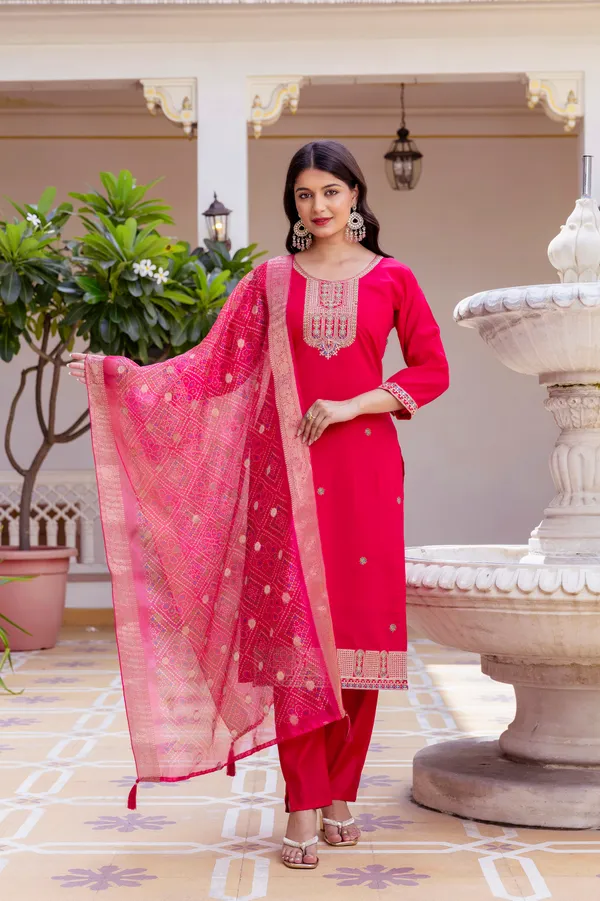 Neeva_store_Viscose_Pink_Color_Kurta_Suit_Set