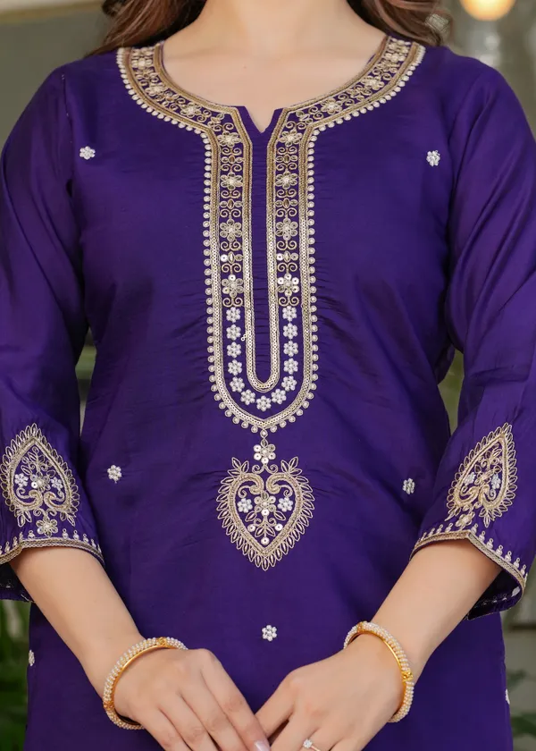 Neeva_store_Crepe_Blue_Color_Kurta_Suit_Set