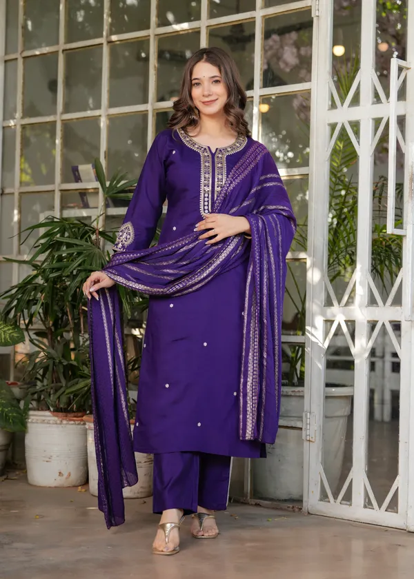 Neeva_store_Crepe_Blue_Color_Kurta_Suit_Set