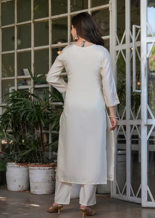 Neeva_store_Viscose_Off_white_Color_Kurta_Suit_Set