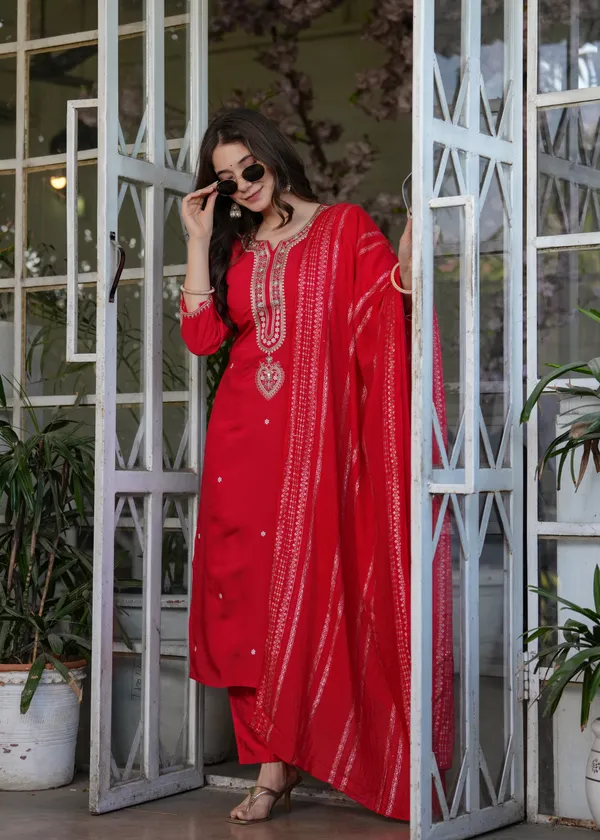 Neeva_store_Viscose_Red_Color_Kurta_Suit_Set