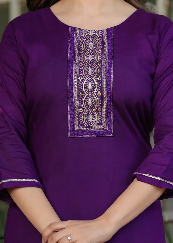 Neeva_store_Viscose_Blue__and_white_Color_Kurta_Suit_Set