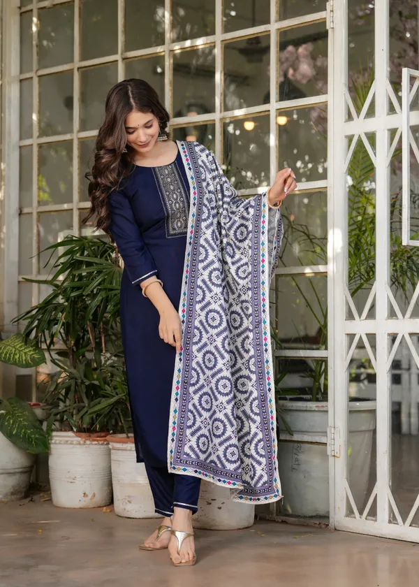 Neeva_store_Viscose_Navy_Color_Kurta_Suit_Set