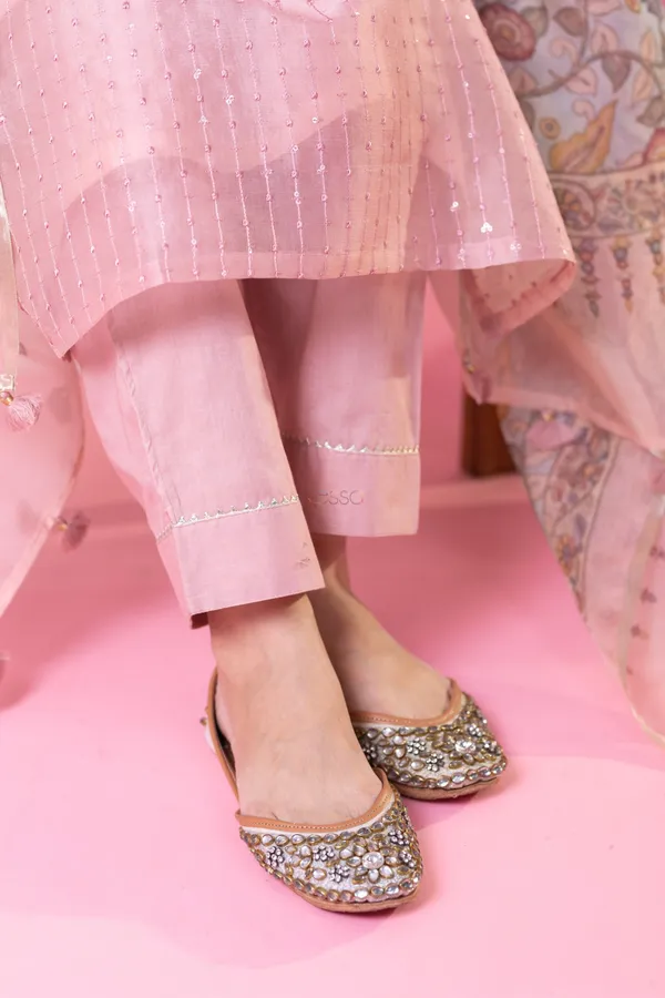 Neeva_store_Viscose_Peach_Color_Kurta_Suit_Set
