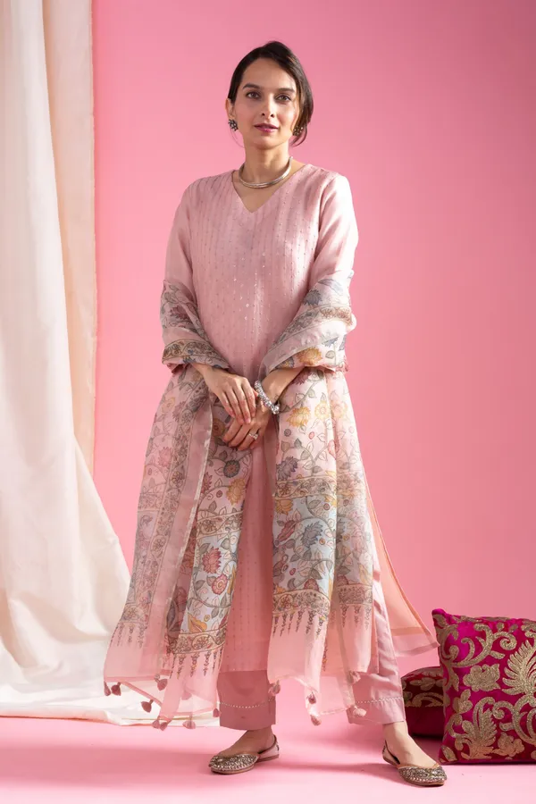 Neeva_store_Viscose_Peach_Color_Kurta_Suit_Set