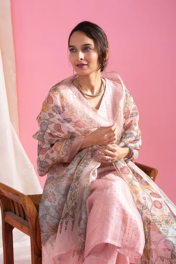 Neeva_store_Viscose_Peach_Color_Kurta_Suit_Set