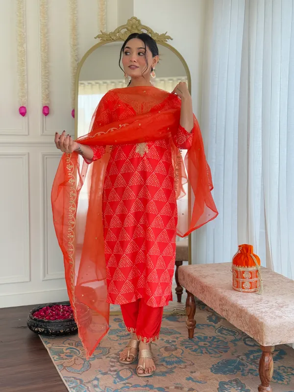Neeva_store_Crepe_Orange_Color_Kurta_Suit_Set