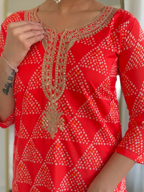 Neeva_store_Crepe_Orange_Color_Kurta_Suit_Set