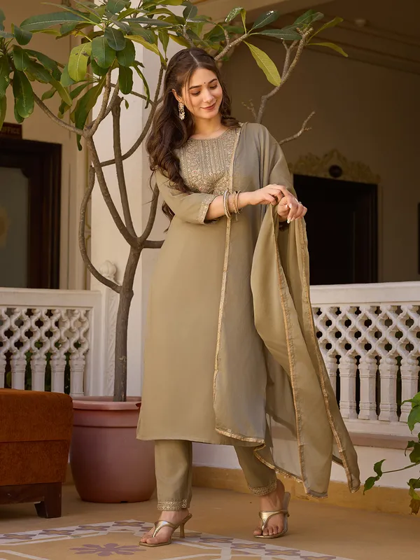 Neeva_store_Viscose_Pastel_Color_Kurta_Suit_Set