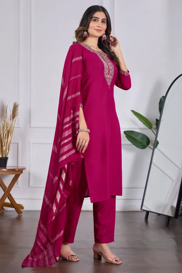 Neeva_store_Viscose_Maroon_Color_Kurta_Suit_Set