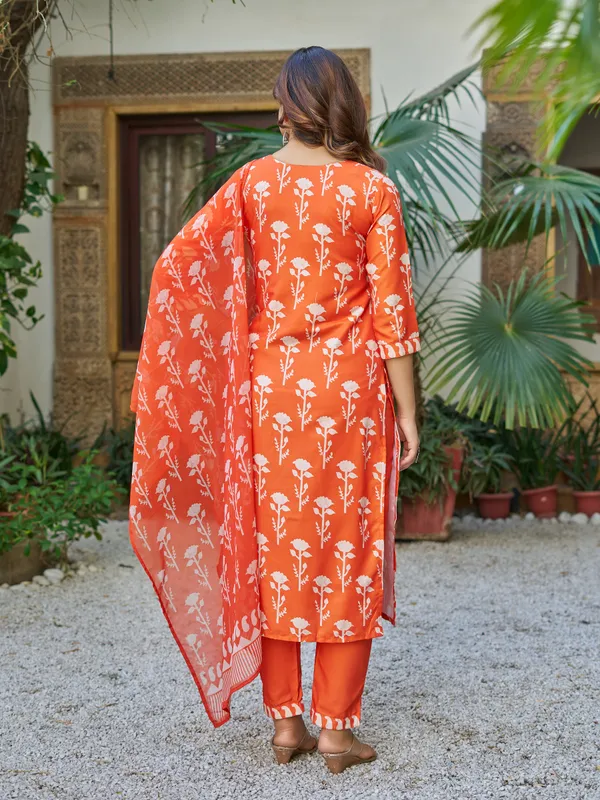 Neeva_store_Cotton_Blend_Orange_Color_Kurta_Suit_Set