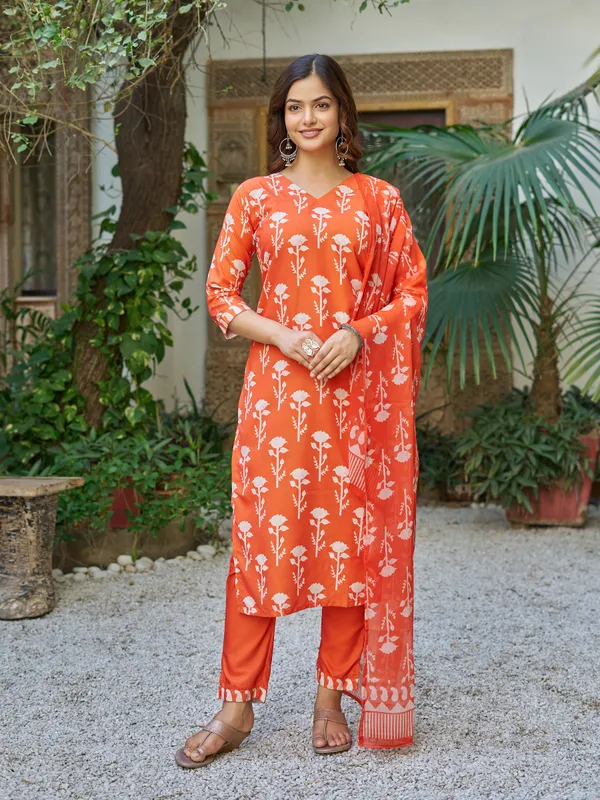 Neeva_store_Cotton_Blend_Orange_Color_Kurta_Suit_Set