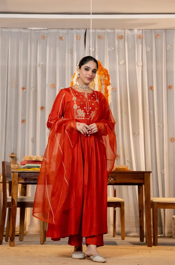 Neeva_store_Viscose_Orange_Color_Kurta_Suit_Set