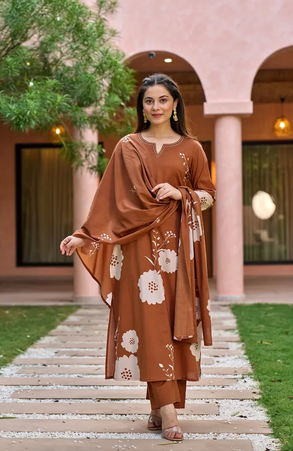 Neeva_store_Muslin_Mustard_Color_Kurta_Suit_Set