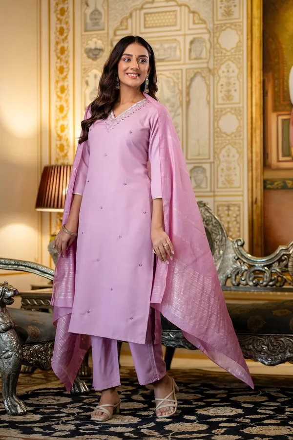 Neeva_store_Viscose_Magenta_Color_Kurta_Suit_Set