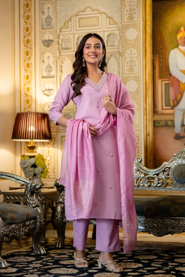 Neeva_store_Viscose_Magenta_Color_Kurta_Suit_Set