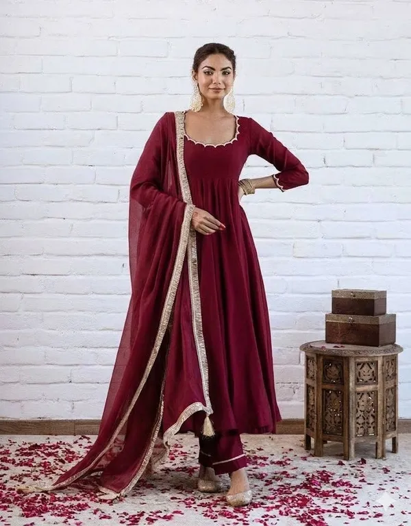 Neeva_store_Viscose_Maroon_Color_Kurta_Suit_Set