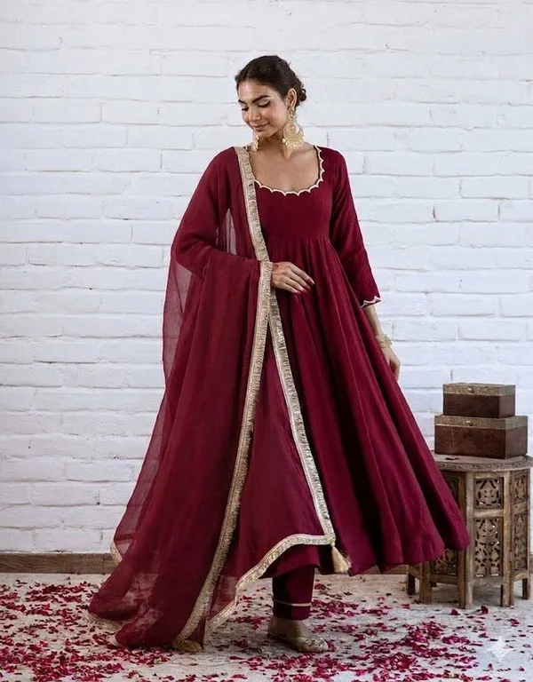 Neeva_store_Viscose_Maroon_Color_Kurta_Suit_Set